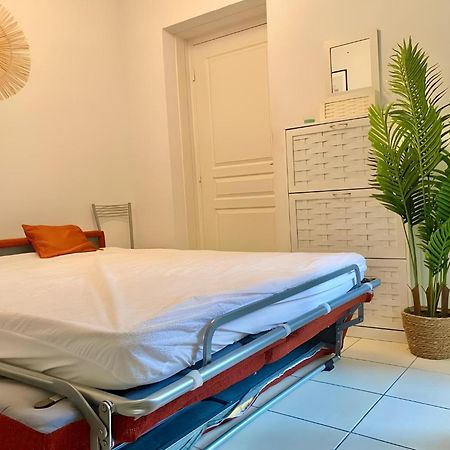 Apartmán "L'Alhambra" Proche Gare Et Centre Menton Exteriér fotografie