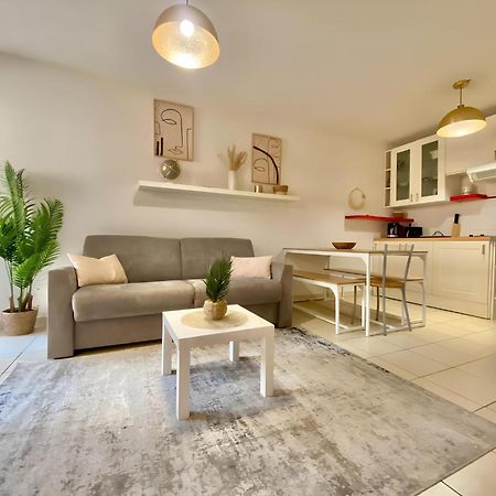 Apartmán "L'Alhambra" Proche Gare Et Centre Menton Exteriér fotografie
